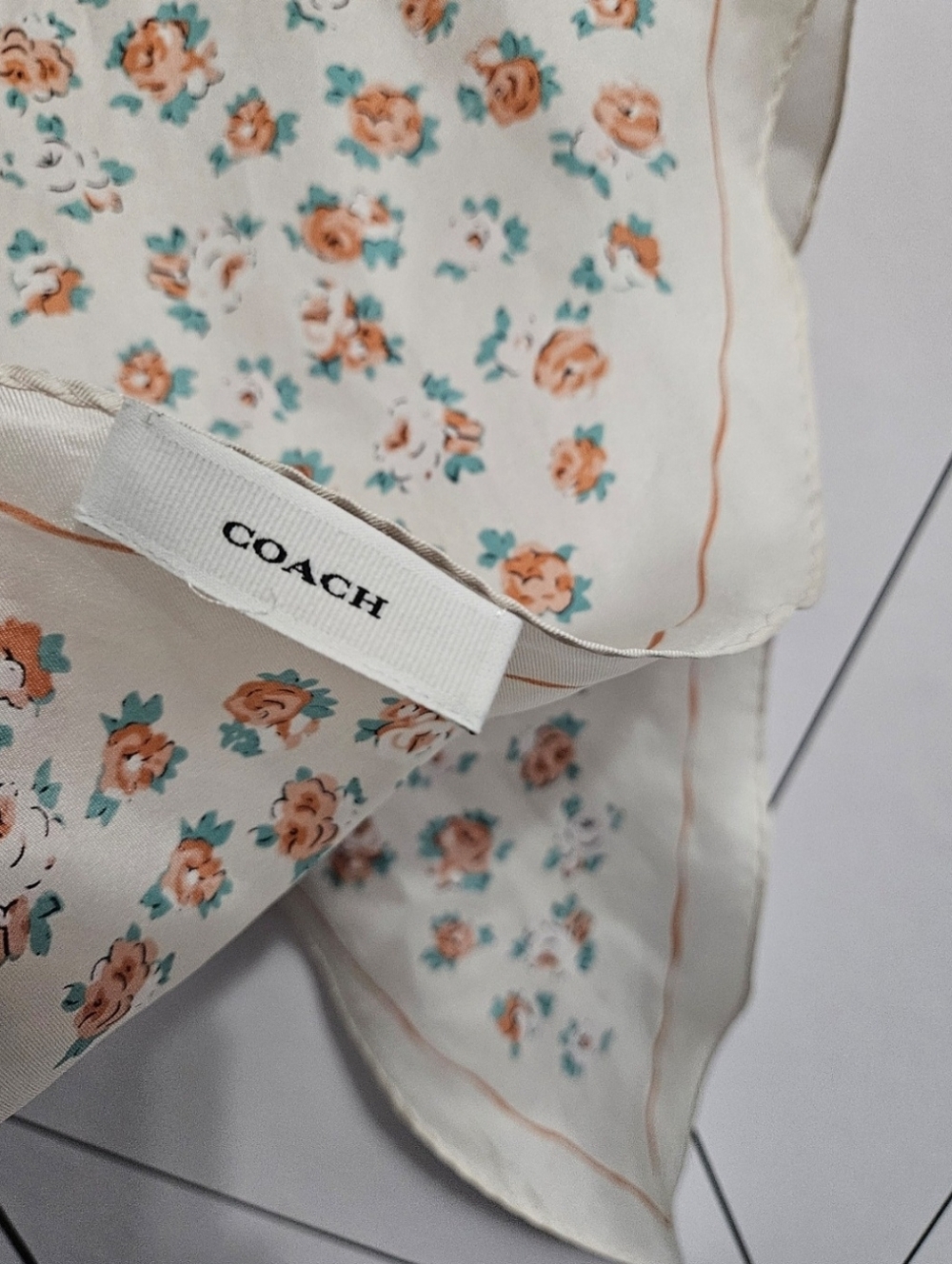 NWOT Coach Essential Tea Rose Silk Diamond Scarf, Chalk - Picture 3 of 5